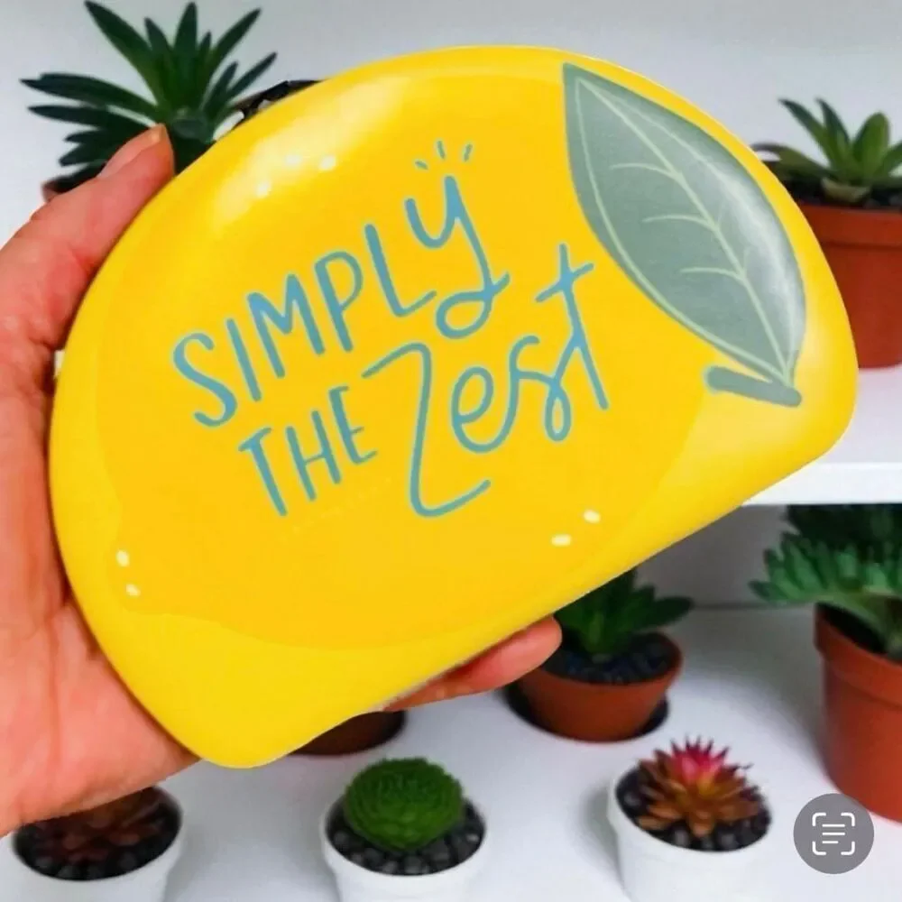 NWT Gorgeous Simply the Zest lemon-shaped 7 Pc yellow silver green manicure set